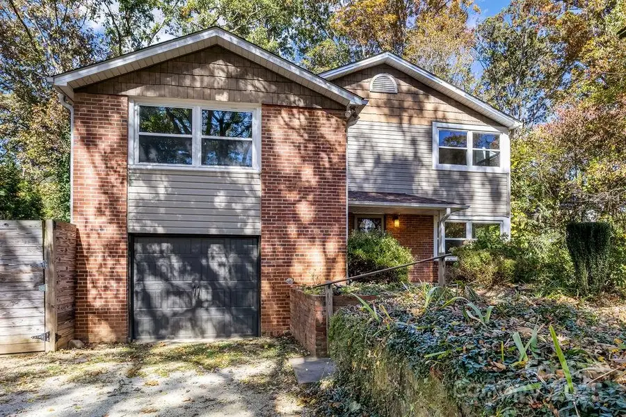 145 Beverly Road, Asheville, NC 28805 - Image #2