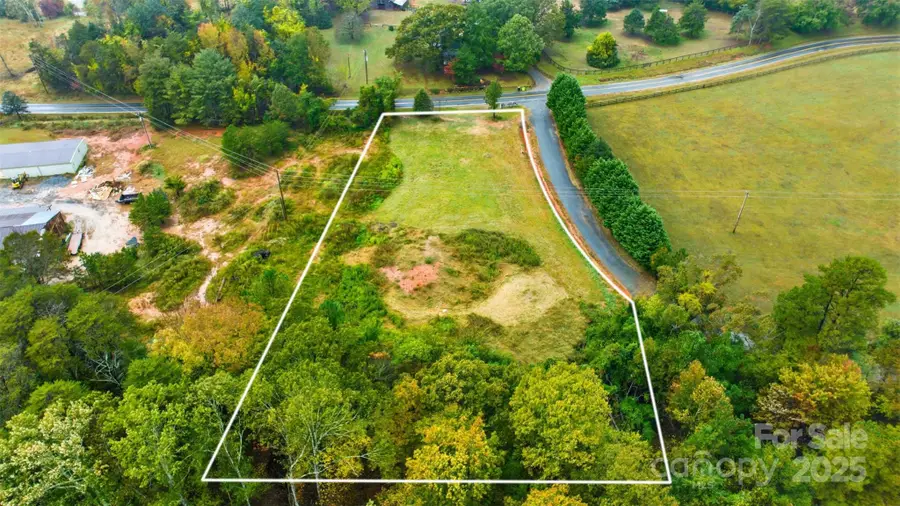 000 Golf Course Road, Columbus, NC 28722 - Image #3