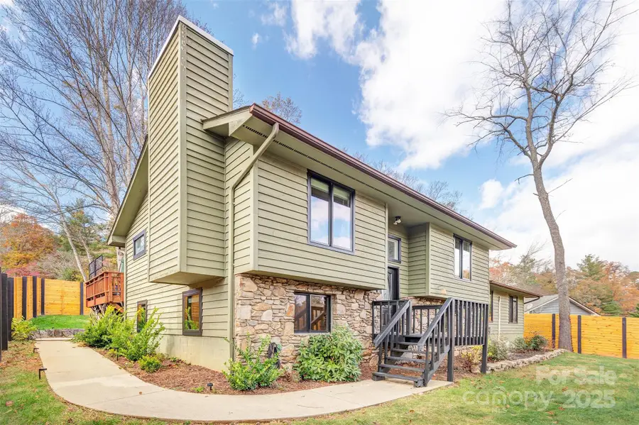 1 Parkway Loop Road, Asheville, NC 28803 - Image #2