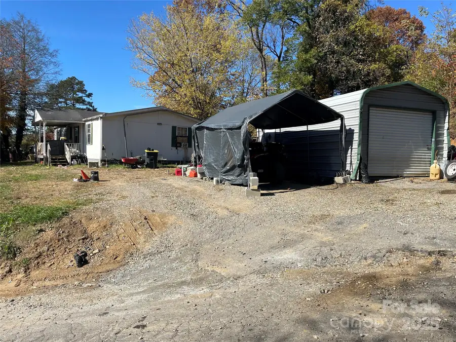 131 Lookout Road, Asheville, NC 28804 - Image #3