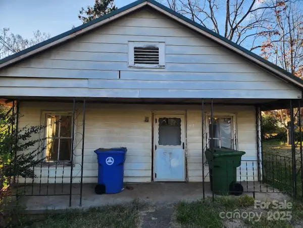 107 Bradley Street, Asheville, NC 28806