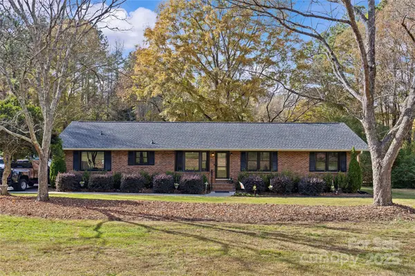 1949 Candlewick Drive, Fort Mill, SC 29715