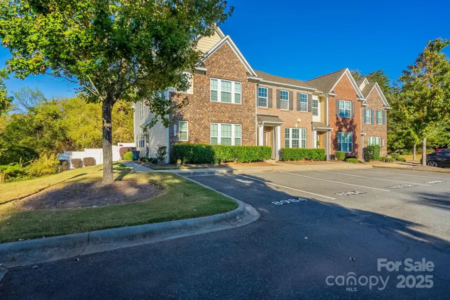 8988 Lanark Lane, Fort Mill, SC 29707 - Image #2