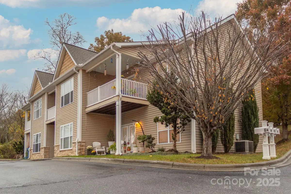 6 Northbrook Place #B, Asheville, NC 28804 - Image #1