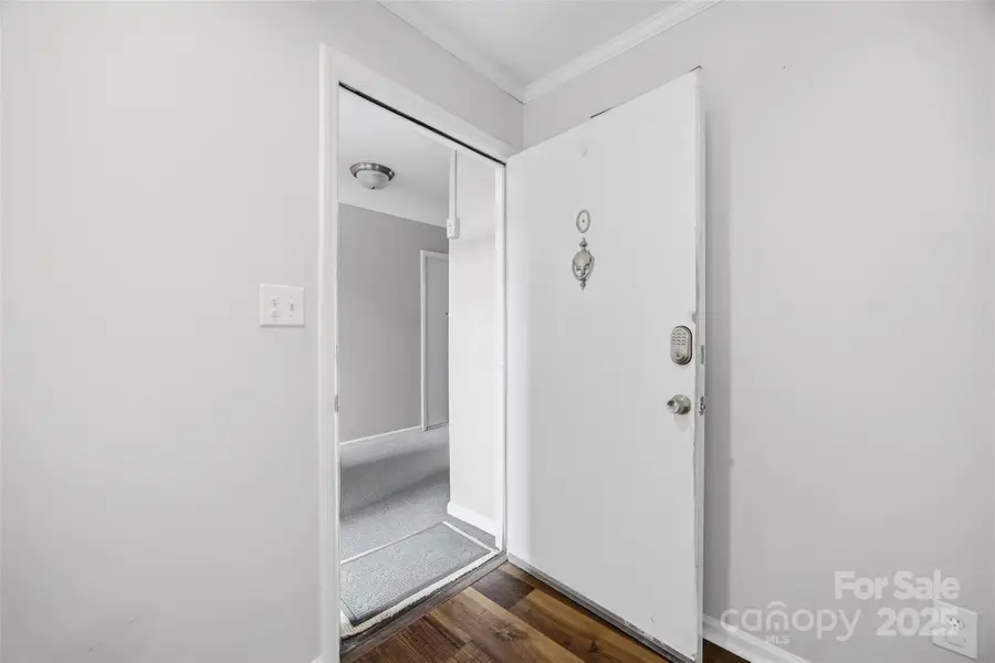 4739 Hedgemore Drive #O, Charlotte, NC 28209 - Image #3