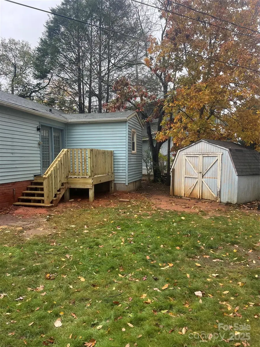 243 Governors View, Asheville, NC 28805 - Image #3