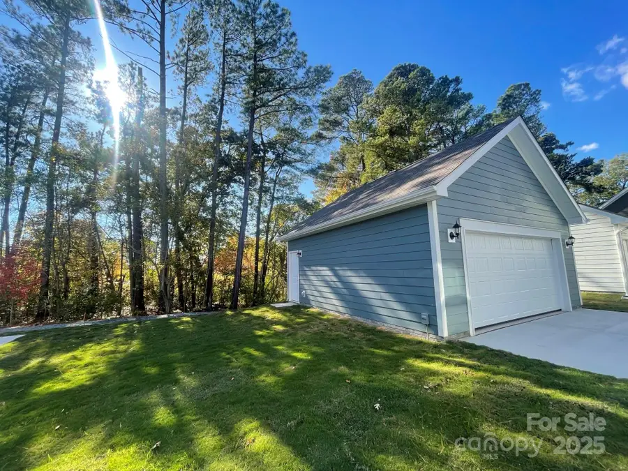 4028 Grommet Court, Matthews, NC 28105 - Image #2