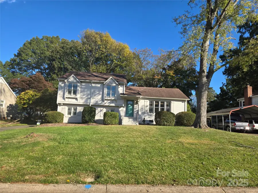 7214 Fox Hunt Road, Charlotte, NC 28212 - Image #2