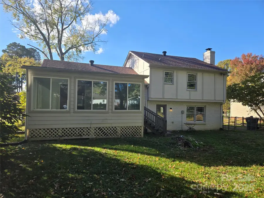 7214 Fox Hunt Road, Charlotte, NC 28212 - Image #3