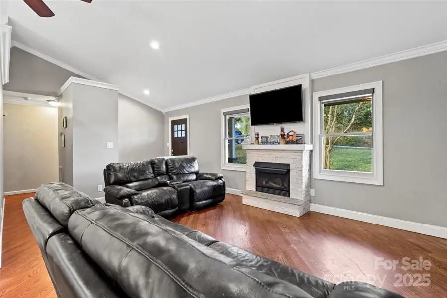 7918 Sarah Drive, Denver, NC 28037 - Image #3