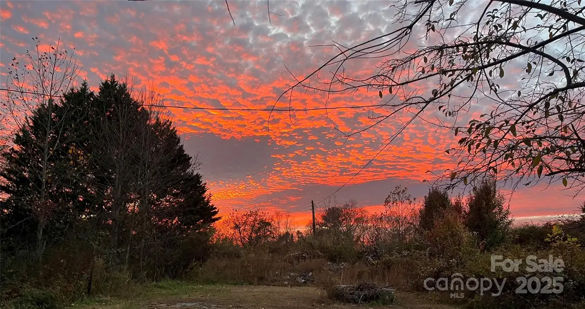 86 R And R Hyder Lane, Hendersonville, NC 28792 - Image #1