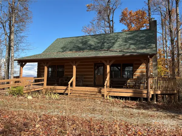 178 Tablerock Drive, Saluda, NC 28773