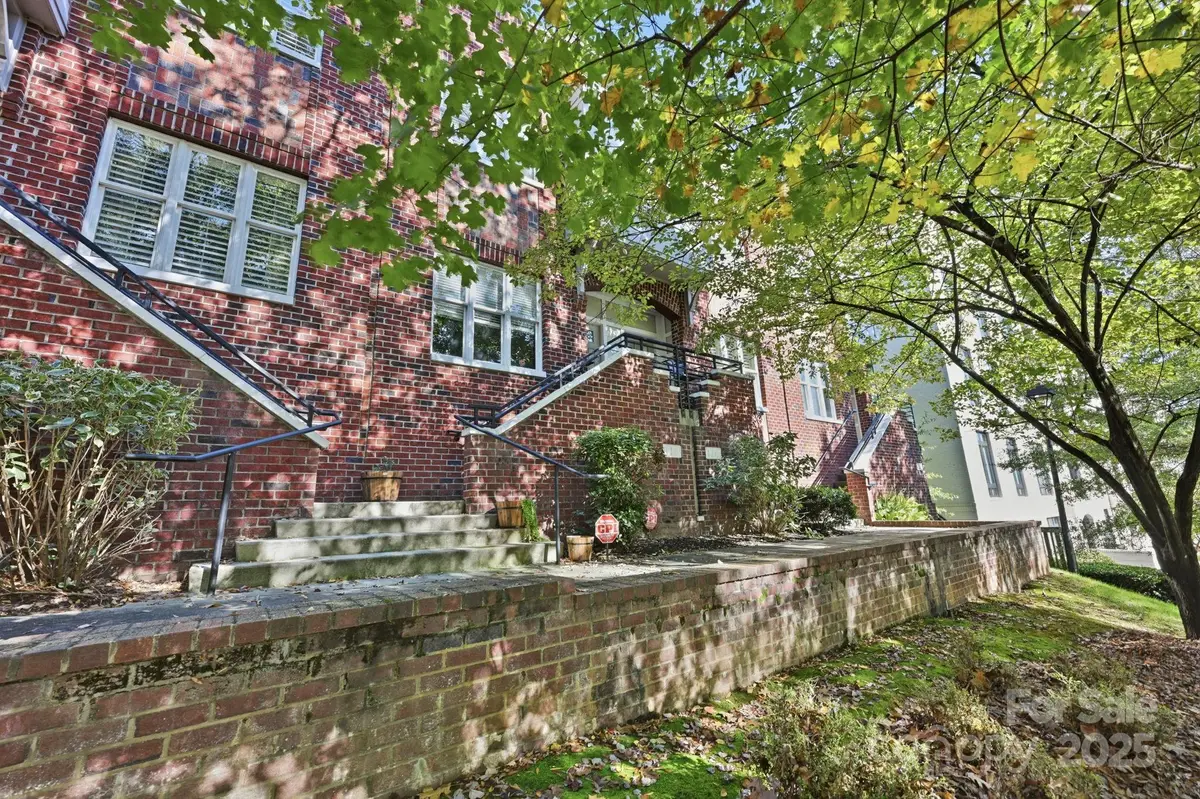 100 N Laurel Avenue #115, Charlotte, NC 28207 - Image #1