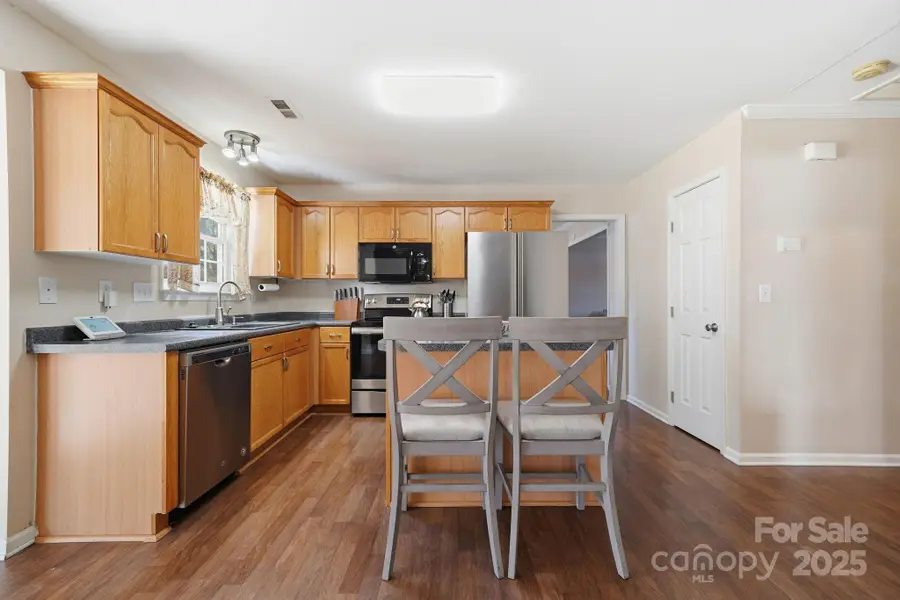 110 Nahcotta Drive, Mooresville, NC 28115 - Image #3