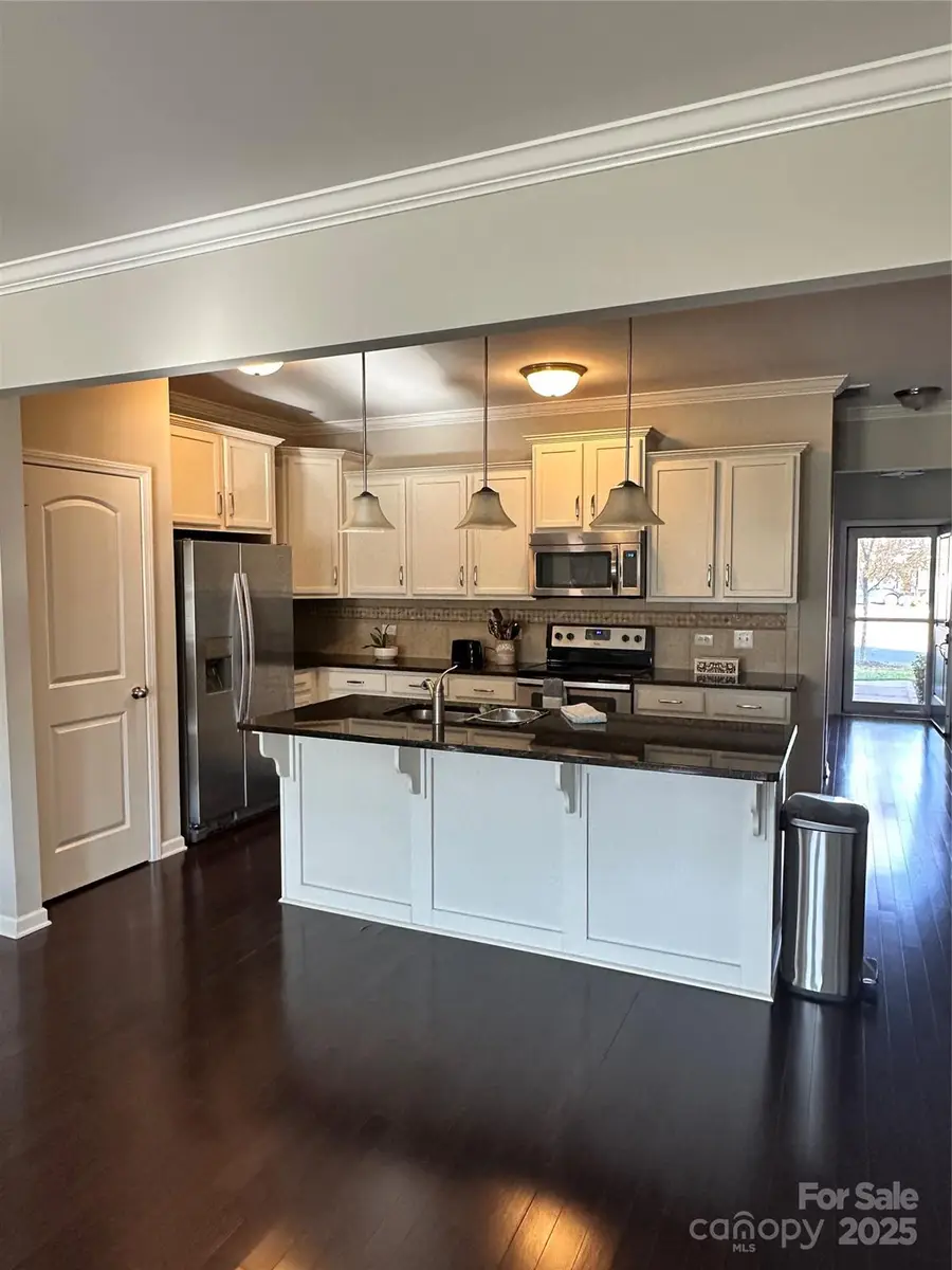 878 Summerlake Drive, Fort Mill, SC 29715 - Image #3