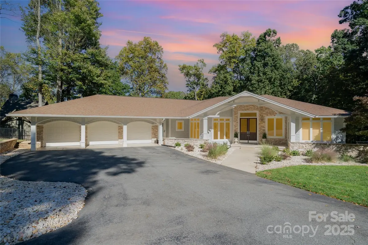 136 Lakeview Shores Loop, Mooresville, NC 28117 - Image #1