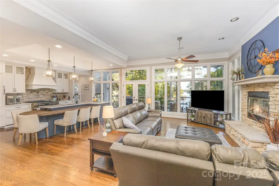 136 Lakeview Shores Loop, Mooresville, NC 28117 - Image #3