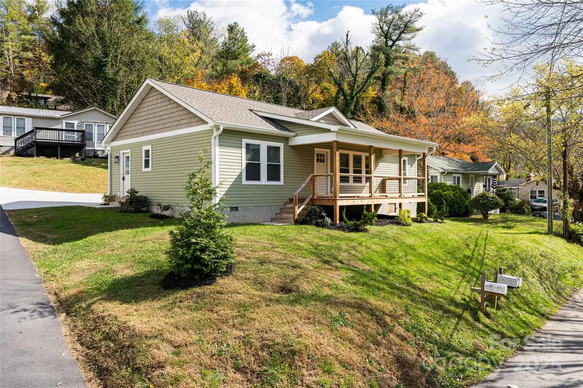 17 Sycamore Street, Asheville, NC 28804 - Image #1