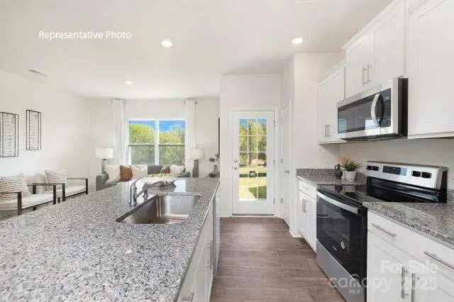 136 Court House Avenue, York, SC 29745 - Image #3