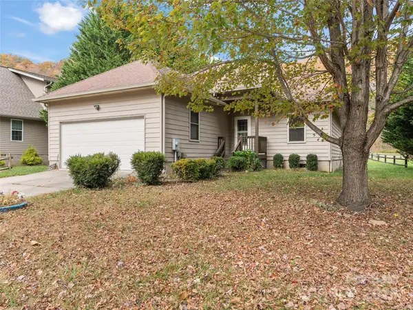 83 Indian Trace Road, Maggie Valley, NC 28751