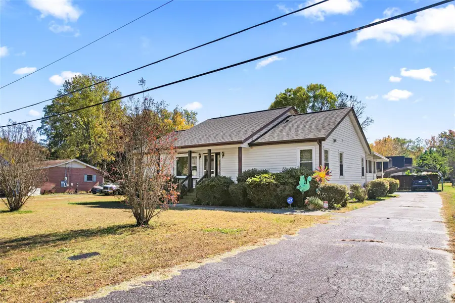 304 Autumn Drive, Harrisburg, NC 28075 - Image #2