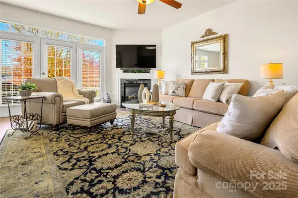 2443 Redmayne Lane, Fort Mill, SC 29707