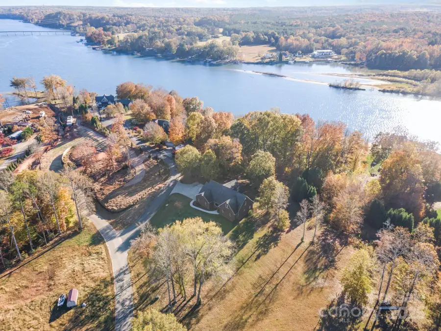 182 Canal Drive, Statesville, NC 28677 - Image #2