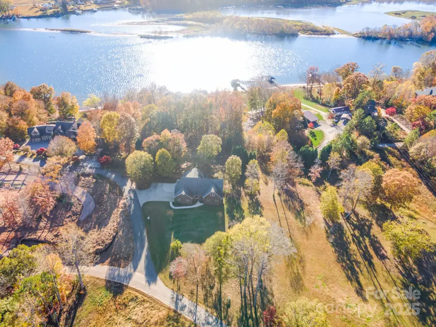 182 Canal Drive, Statesville, NC 28677 - Image #3