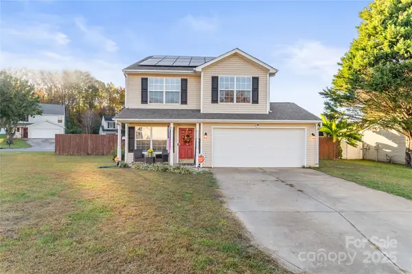 805 River Trail Road, Lowell, NC 28098