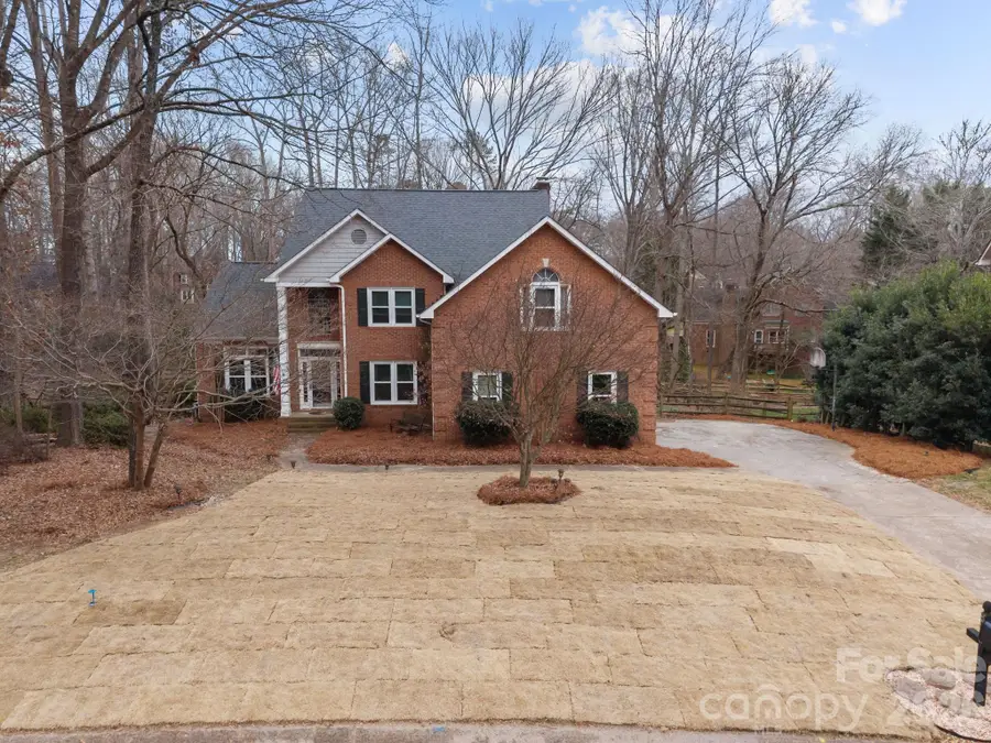 8928 Cumbria Court, Huntersville, NC 28078 - Image #2