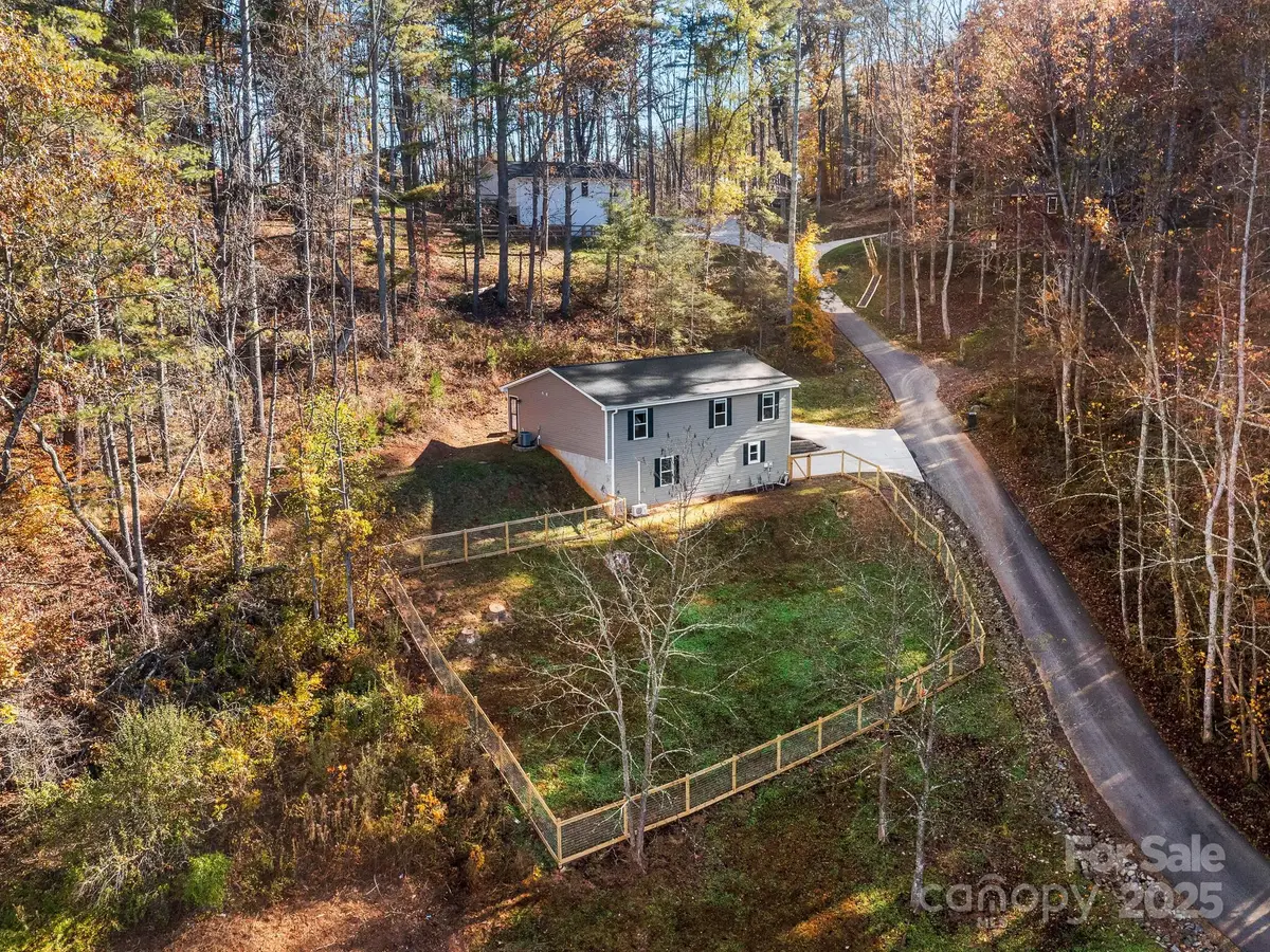 30 Shire Way Lane, Leicester, NC 28748 - Image #1