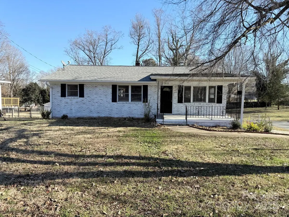 812 N Main Street, Lowell, NC 28098 - Image #1