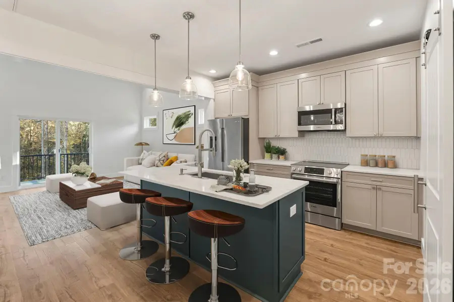 5729 Selkirk Drive, Hickory, NC 28601 - Image #3