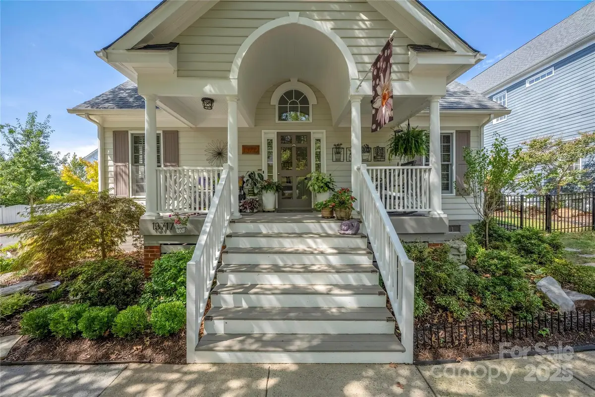 13717 Batemans Road, Huntersville, NC 28078 - Image #1