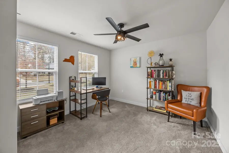 4217 Jones Creek Lane, Charlotte, NC 28215 - Image #2