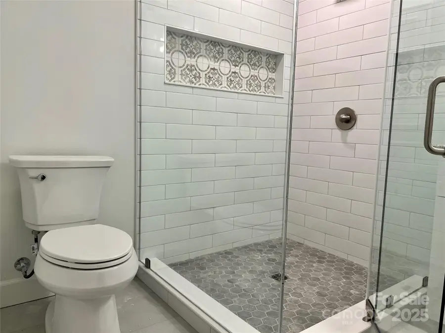 837 Willow Place, High Point, NC 27260 - Image #2