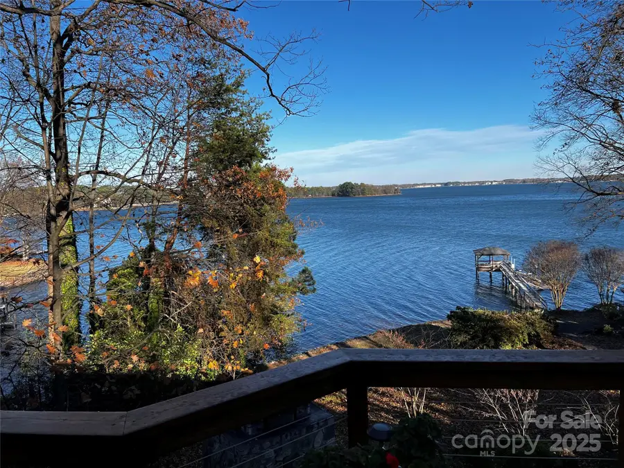 16318 Belle Isle Drive, Cornelius, NC 28031 - Image #3