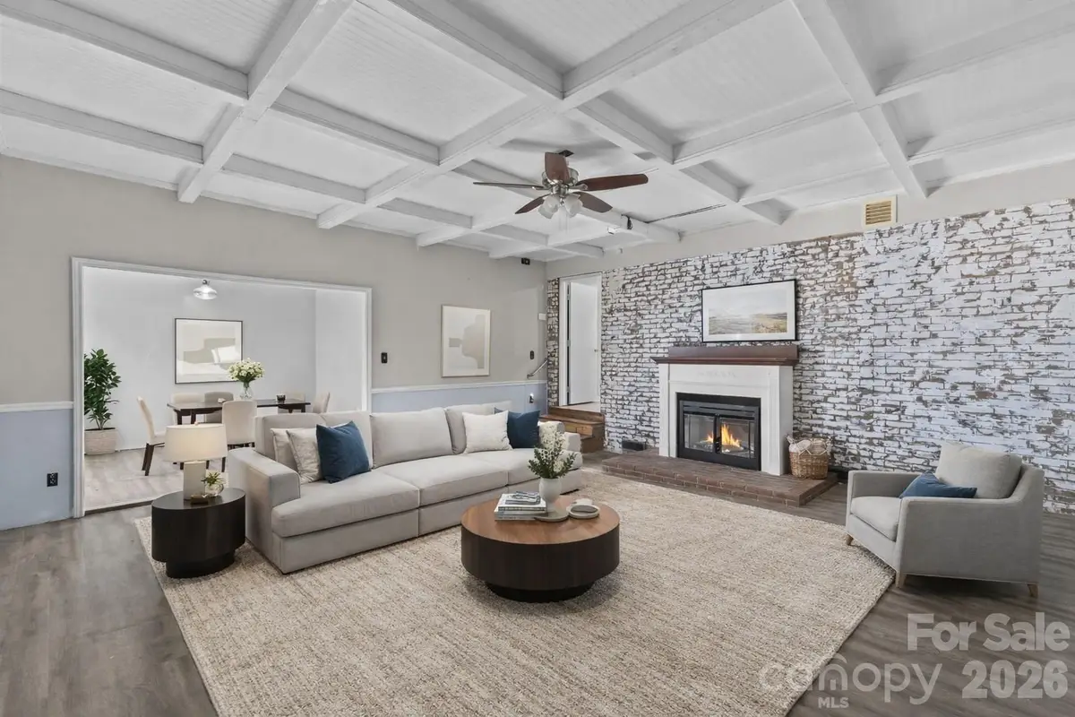 117 Robinson Avenue, Matthews, NC 28104 - Image #1