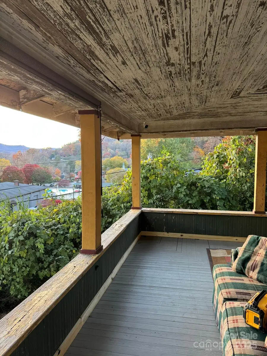 16 Drury Lane, Sylva, NC 28779 - Image #3