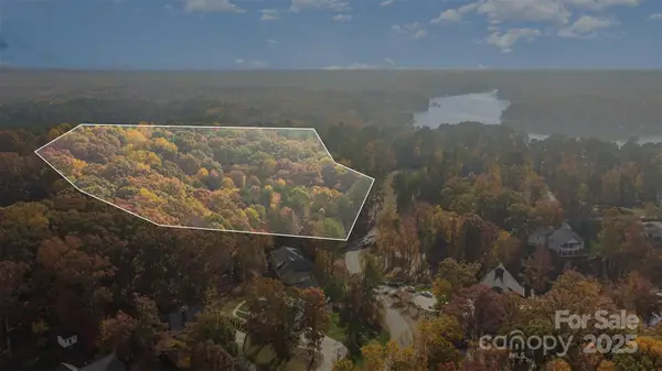 233 Greenbay Road, Mooresville, NC 28117