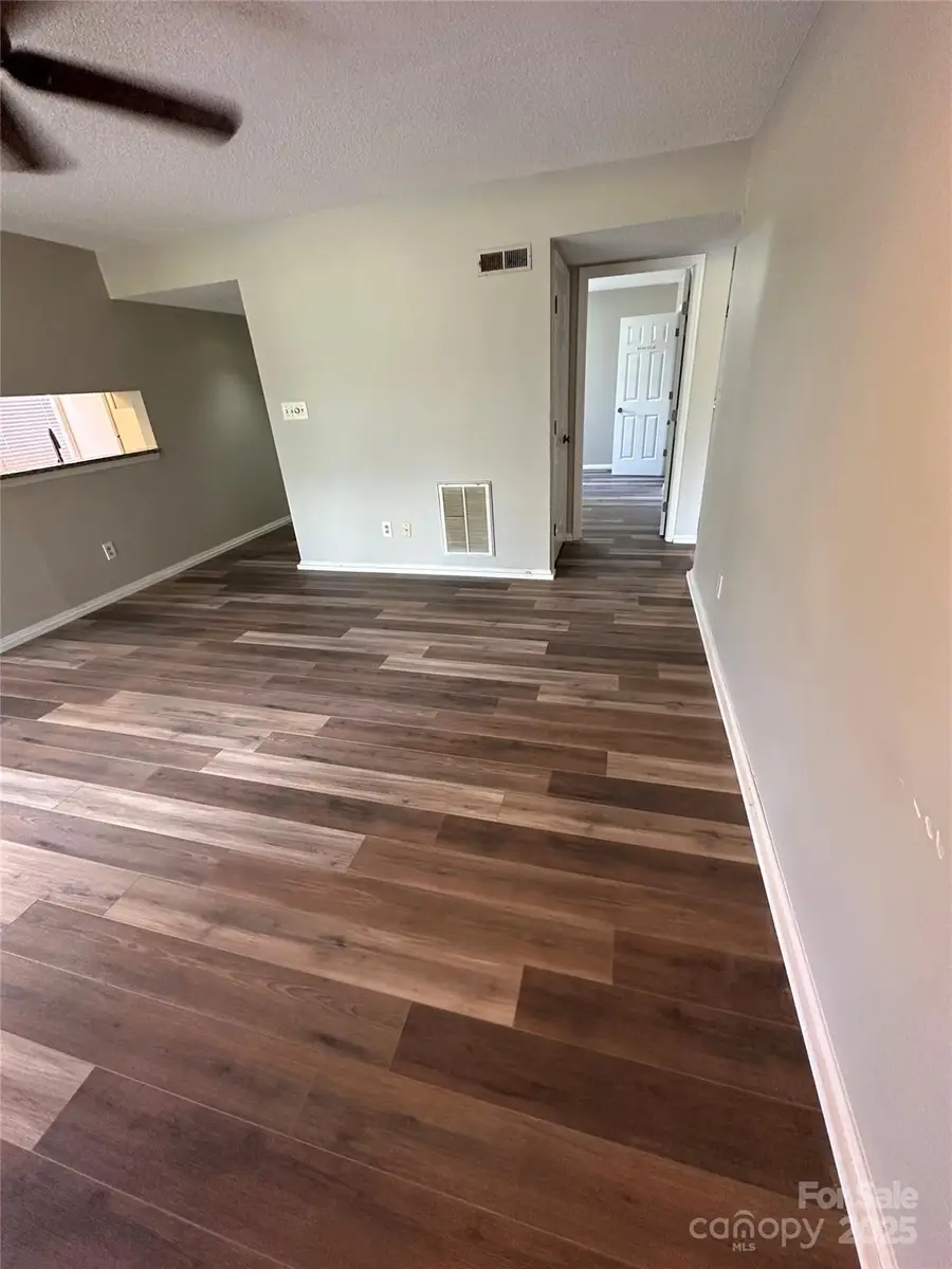 4621 Hamory Drive, Charlotte, NC 28212 - Image #3