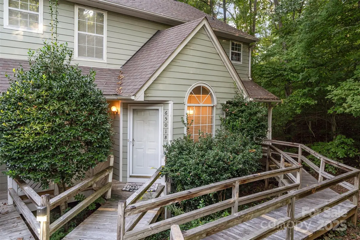 6501 Clavell Lane #B, Charlotte, NC 28210 - Image #1