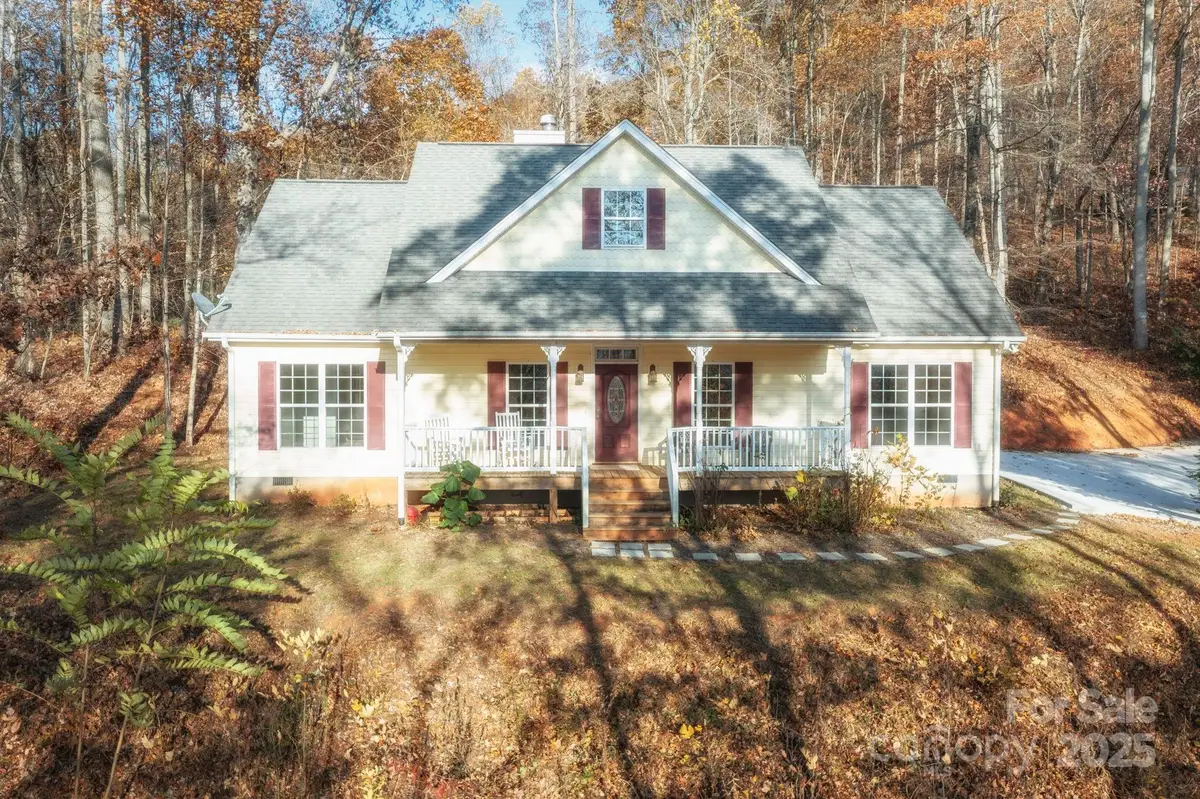 62 Mackenzie Way, Swannanoa, NC 28778 - #1