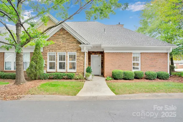 2742 Circa Drive, Matthews, NC 28105