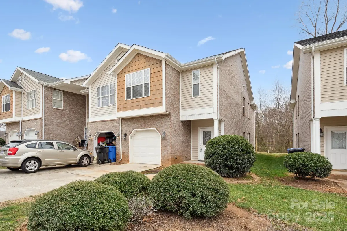 111 Sherman Oaks Lane, Mooresville, NC 28115 - Image #1