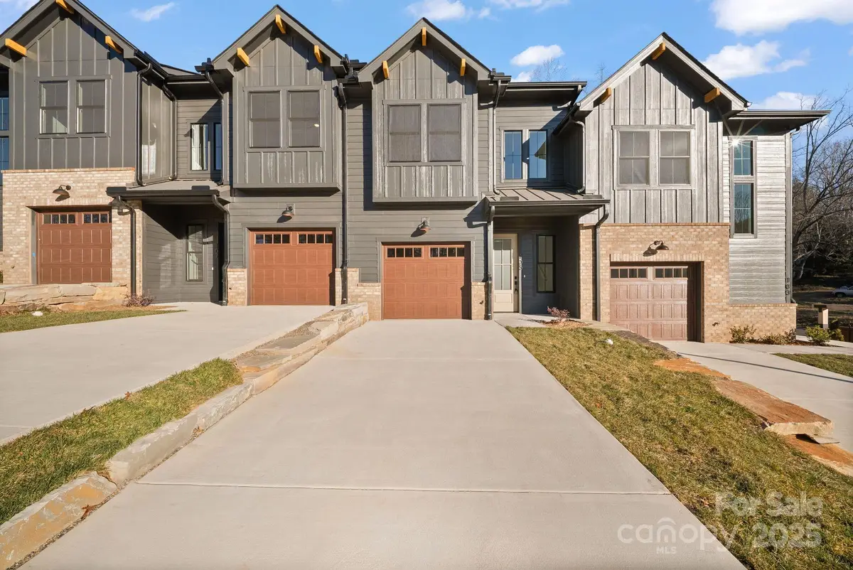 105 Collin Place #2, Asheville, NC 28804 - Image #1