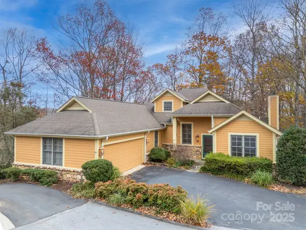 21 Wild Flower Hollow, Hendersonville, NC 28739