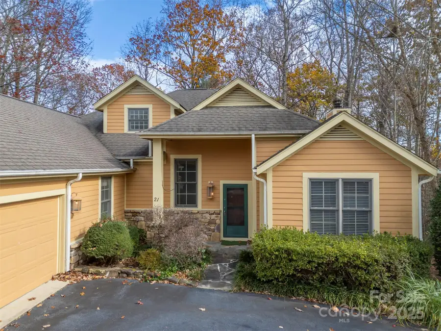 21 Wild Flower Hollow, Hendersonville, NC 28739 - Image #3