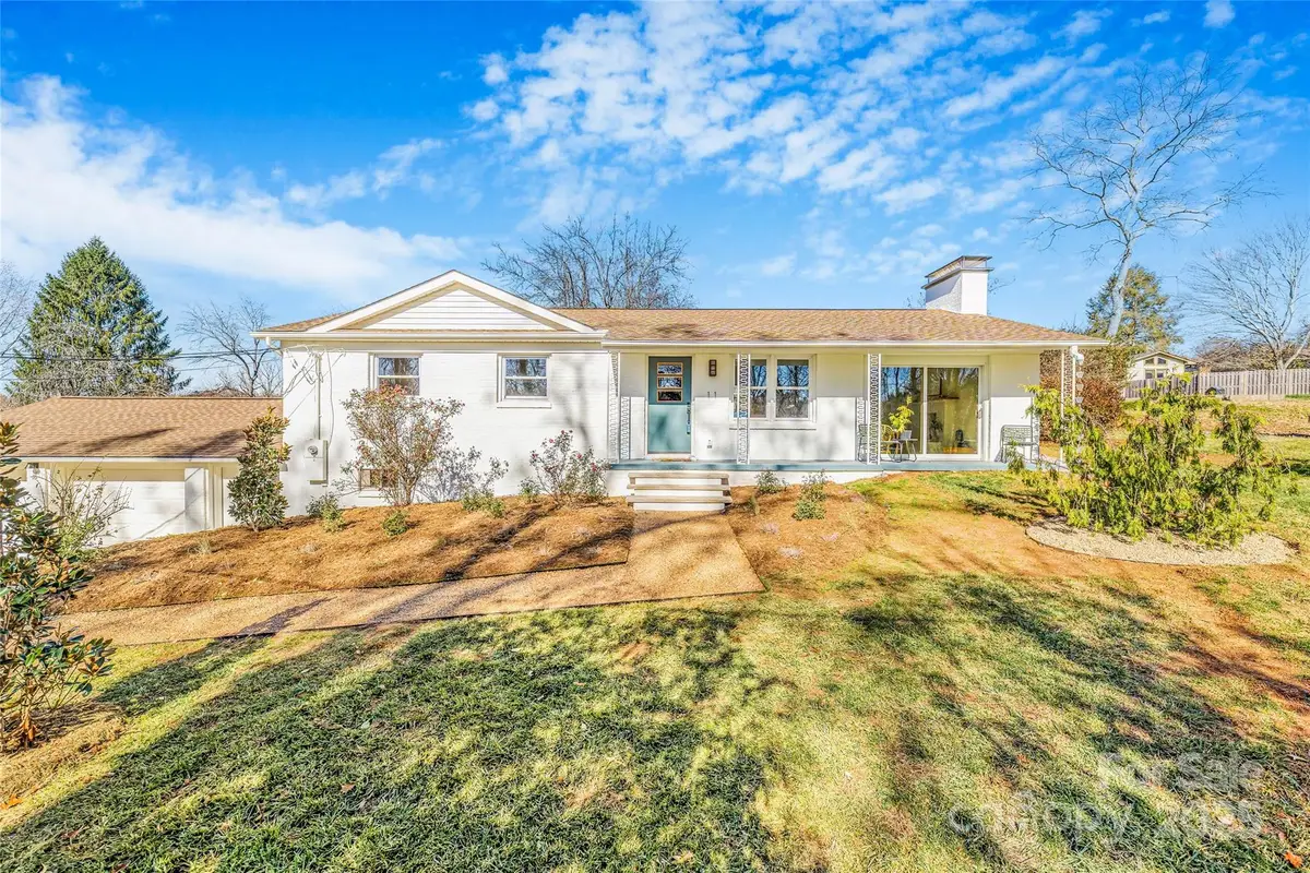 11 Clinton Street, Weaverville, NC 28787 - Image #1