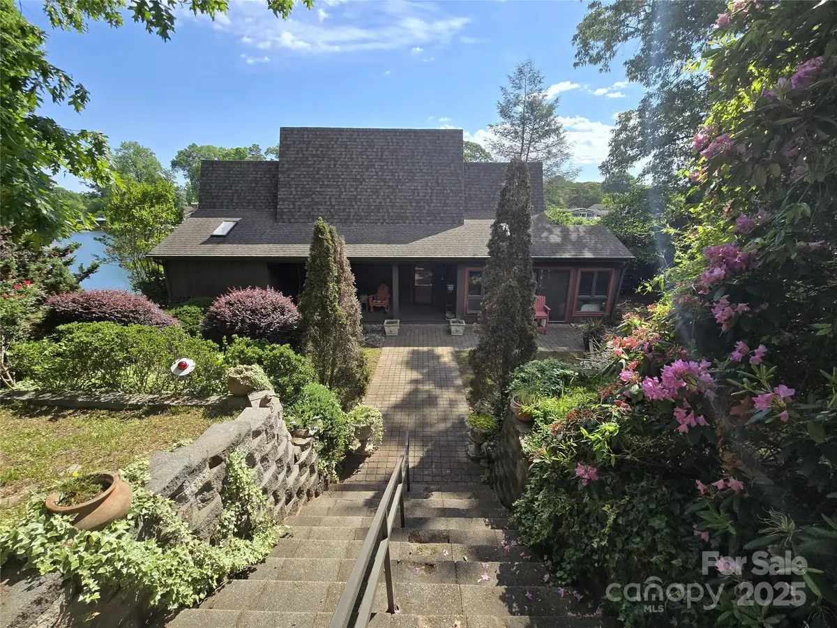 6580 Central Drive, Conover, NC 28613 - Image #1